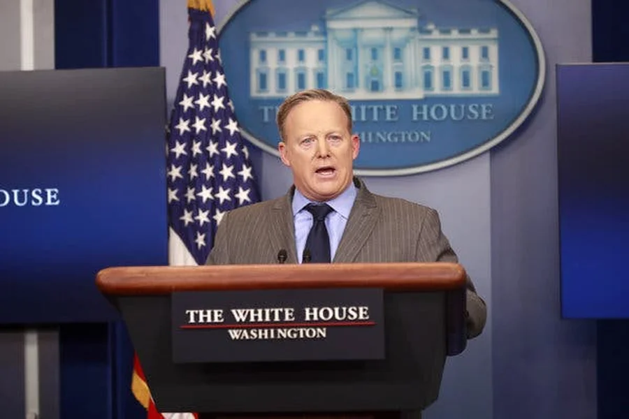 Sean Spicer's Height