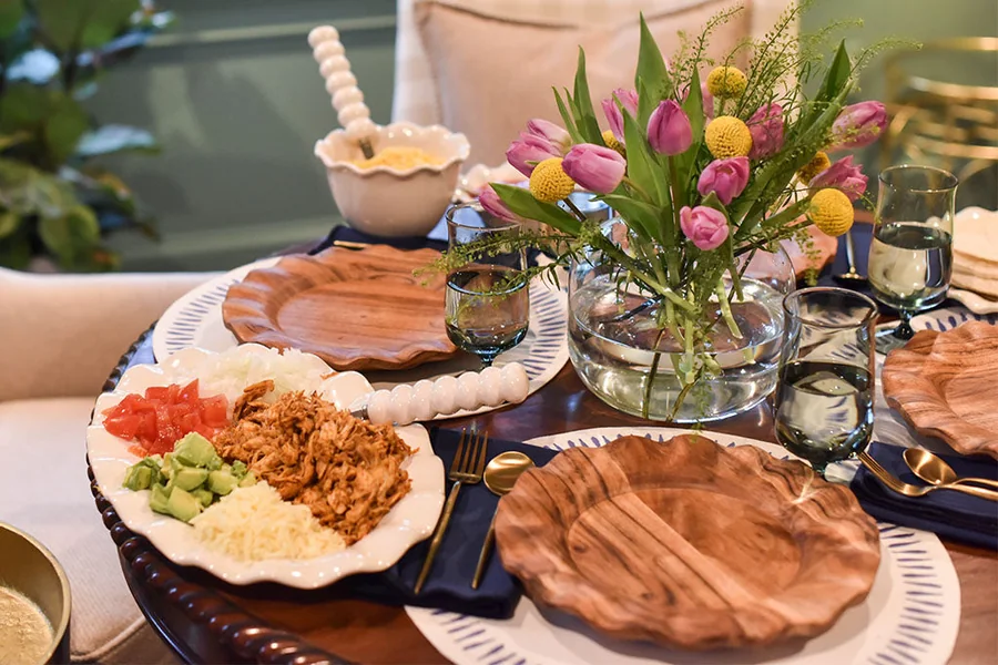 Dining Table Arrangement Tips for Family Gatherings